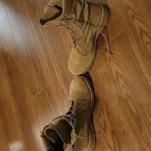 Bates coyote leather composite toe boots